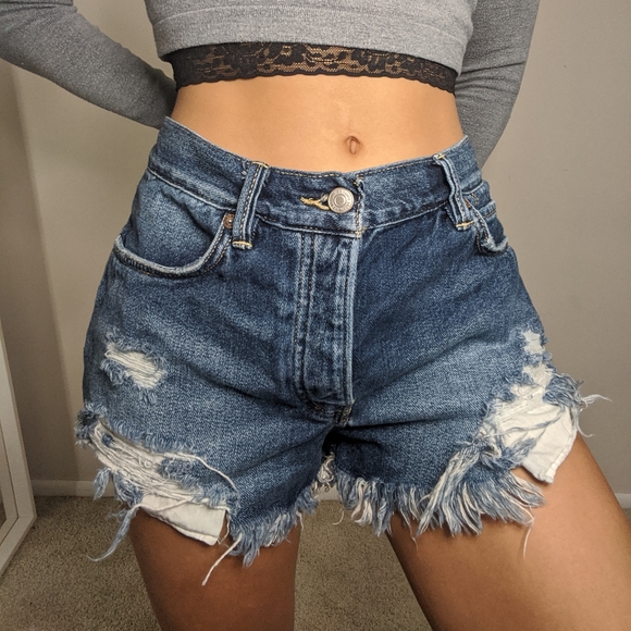 We The Free Pants - We The Free Distressed Frayed Hem Button Up Shorts